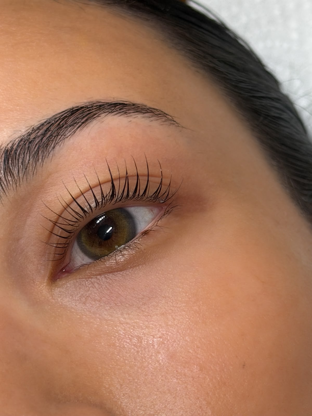 Premium Brow Lifting Ergebnis – ÉDA.STUDIO